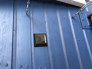 Aussen-Steckdose. An jedem Balkon befindet sich eine Aussen-Steckdose.
